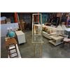 Image 2 : BRASS DIAMOND MCM GLASS SHELF