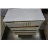 Image 2 : WHITE 4 DRAWER DRESSER