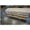 Image 2 : WHITE 9 DRAWER DRESSER
