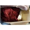 Image 2 : LARGE BOX OF BLANKETS