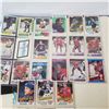 Image 2 : BINDER OF VINTAGE NHL CARDS