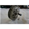Image 2 : VINTAGE PFLUEGER SAL-TROUT NUMBER 1558 DEEP WATER FISHING REEL