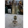 Image 2 : ELECTRIFIED OIL LAMP