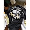 Image 2 : PITSSBURGH PENGUINS NHL HOCKEY JERSEY, HAT, HANGER AND 5 PATCHES - RETAIL $300