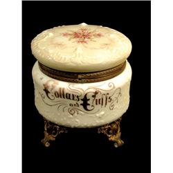 Wavecrest Collar/Cuffs Footed Box