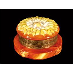 Wavecrest Powder Box