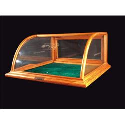 Curved Etched Glass Showcase