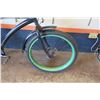 Image 2 : Bahama Cruisers 26" Fat Tire Bike w/ Upgraded Components, Retail $650 New