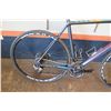 Image 8 : Kona Essatto Road/Gravel Bike w/ Disc Brakes, Novatec Tires & Racing Handlebars, 58cm. Less than a y
