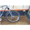 Image 2 : Raleigh Venture 2 Comfort Bike w/ Suspension Seat Post & Forks, Kenda Paved/Gravel Road Tires. Frame