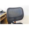 Image 2 : Rolling Office Chair w/ Black Net Back & Foot Rest