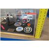Image 11 : Top Gun Tours Display Memorabilia in Case - Navy VC-1 Plane, Patches, Mug