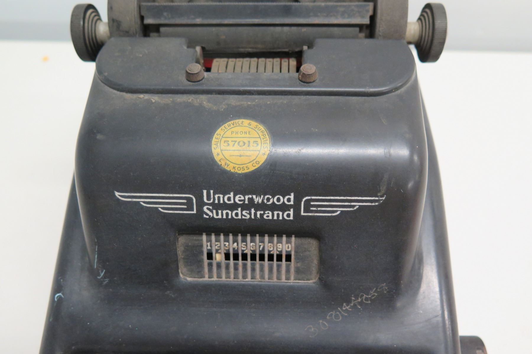 Underwood Sundstrand Portable 10 Key Manual Adding Machine - Oahu Auctions