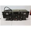 Image 2 : US Army Signal Corp Transmitter Radio