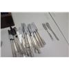 Image 8 : Box Nobility Plate Serving Utensils & Loose Cutlery