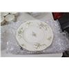 Image 2 : Theodore Haviland New York China Set "Rosalinde" - Plates, Teacups, etc