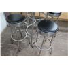 Image 3 : Round Black & Chrome Table (30.5"Dia) & 4 Upholstered Stools (12"Dia)