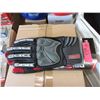 Image 1 : 6 Pairs of Bob Dale Drilling/Motorcycle Gloves