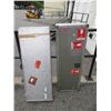 Image 1 : 2 Shipping Cases - 7" x 17" x 49"