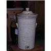 Image 1 : English Water Jug #944921
