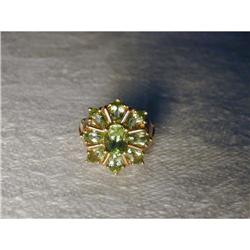 Estate 14K YG Yellow Gold Peridot Floral Ring #945065