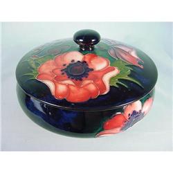 Moorcroft Covered Box #965152