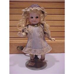 7" 323  A.M. googly eyed doll #965690