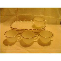 Anchor Hocking Classic Milkglass Snack Set #968862