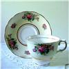 Image 1 : Colclough Cup & Saucer PRETTY ROSES #969429