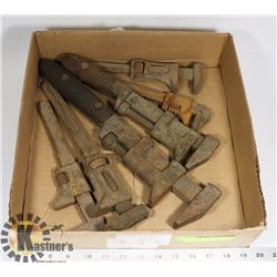 COLLECTION OF 6 ANTIQUE