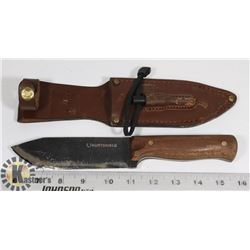 HUNTSHIELD KNIFE WITH SHEATH AND FLINT STICK