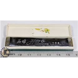 VINTAGE 48 HOLE HERO HARMONICA