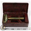 Image 1 : ANTIQUE VALET AUTO STROP RAZOR IN BAKELITE CASE