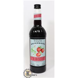 BOTTLE OF STRAWBERRY SYRUP DRINK FLAVOURING