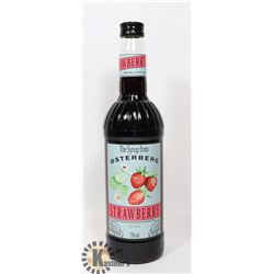 BOTTLE OF STRAWBERRY SYRUP DRINK FLAVOURING