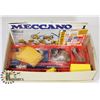 Image 1 : MECCANO BUILDING SET - 1970'S