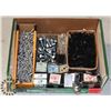 Image 1 : TRAY OF ASSORTED HARDWARE
