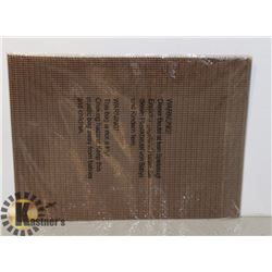 NEW AND UNOPENED TEFLON BBQ SHEETS. COMES