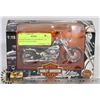 Image 1 : MAISTO HARLEY DAVIDSON 1:18 SCALE COLLECTIBLE