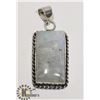 Image 1 : #63-NATURAL MOONSTONE PENDANT -.925 SILVER PLATED