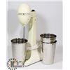 Image 1 : HAMILTON BEACH SHAKE MIXER WITH 2 EXTRA CUPS