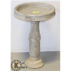 CONCRETE BIRDBATH 16" X 23"