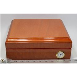PARK LANE CIGAR HUMIDOR
