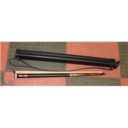 POOL CUE WITH CASE