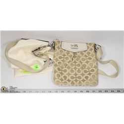 GENUINE COACH CROSS BODY PURSE WITH DUST BAG