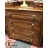 Image 3 : ANTIQUE BEDROOM CHEST OF DRAWERS