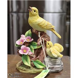 VINTAGE ANDREA BY SADEK PORCELAIN 8"  CANARY BIRD