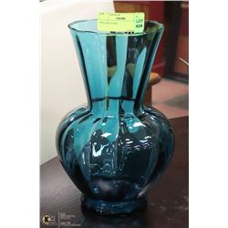 VINTAGE VASE 10" TALL