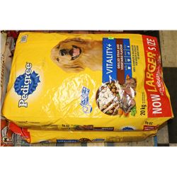 LOT WITH 2 20 KG BAGS OF PEDIGREE GRILLED STEAK