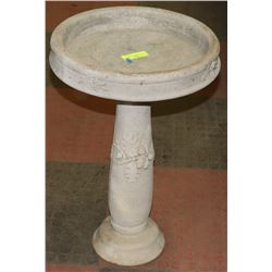 CONCRETE BIRDBATH 16" X 23"